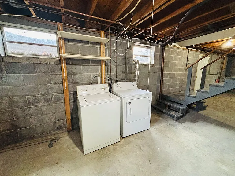115 Lucas St — Photo 15