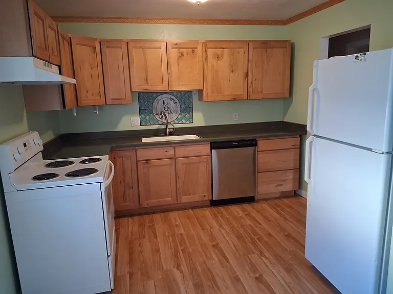 3809 Azalea St — Photo 5