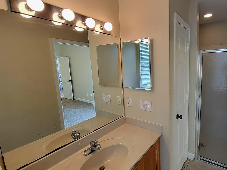 4247 Raleigh Way — Photo 14