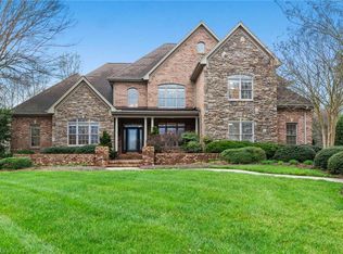 182 Sentry Ct, Winston Salem, NC 27127