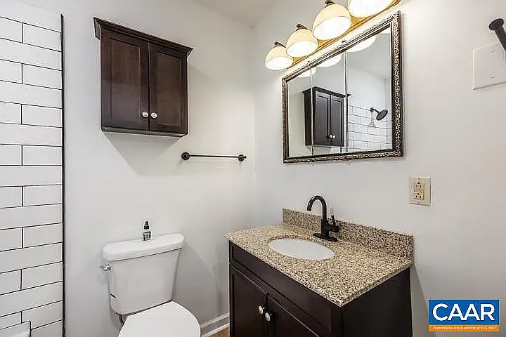 800 Ridge St — Photo 10