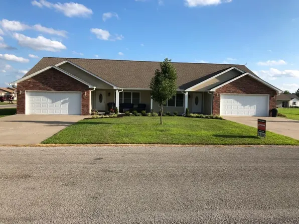 1210 Stonington Dr, Herrin, IL 62948