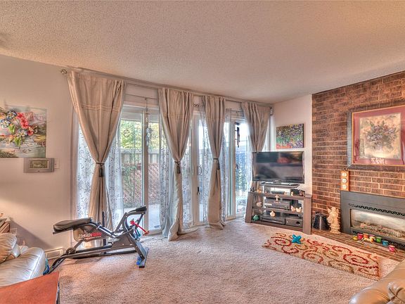 3rd image of 6901 E Girard Ave APT A