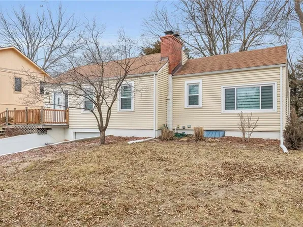 906 W 101st Ter, Kansas City, MO 64114