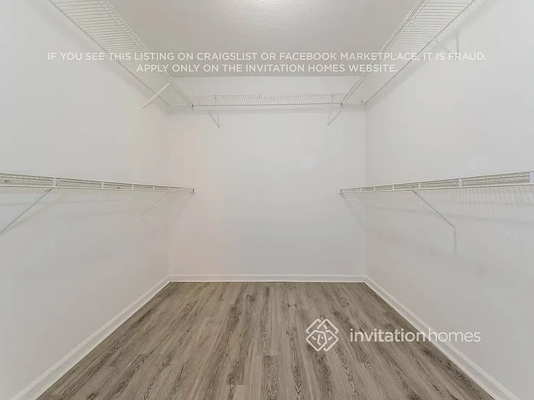 112 Granada St — Photo 11