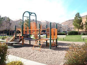 5th image of 2031 Chertsey Dr Unit C