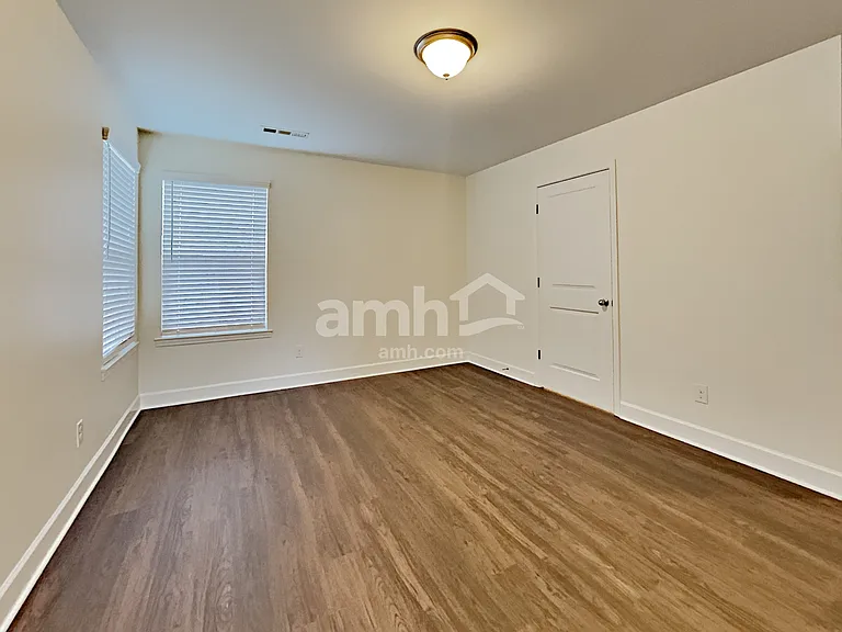6001 Trailwater Aly — Photo 9
