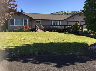 136 Newman Ln, White Salmon, WA 98672