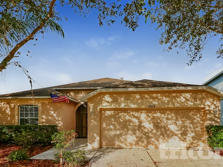 10525 Beneva Dr — Photo 1