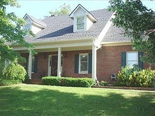 3rd image of 2124 Sallee Dr