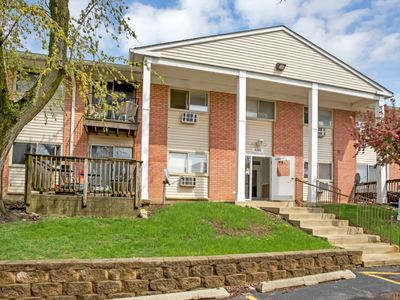 680 Marilyn Ave APT 201, Glendale Heights, IL, 60139