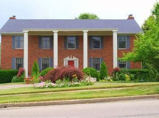 3180 Pepperhill Rd, Lexington, KY 40502