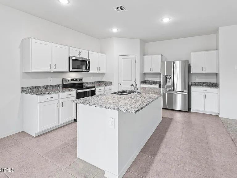 9637 W Agora Ln — Photo 14