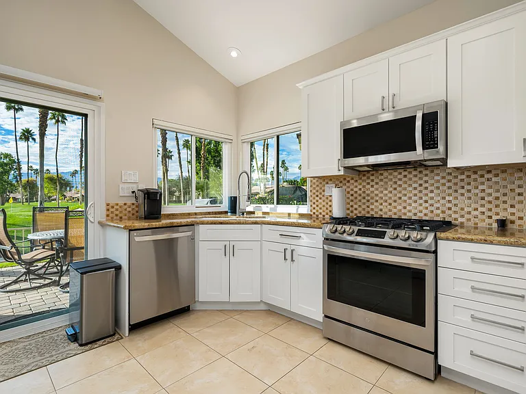 321 Bouquet Canyon Dr — Photo 19