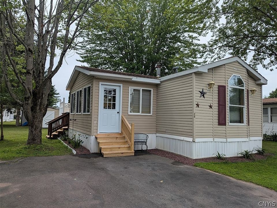1st image of 26 Driftwood Ln