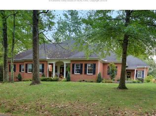 1509 Royal Oaks Rd, Charleston, WV 25314