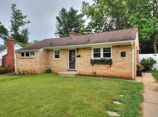 918 Jefferson Ave, Waynesboro, VA 22980