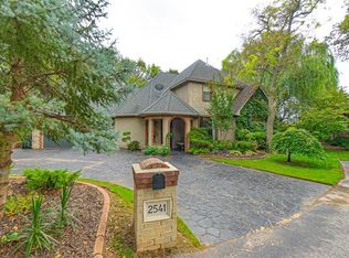 2541 McGee Dr #10, Norman, OK 73072
