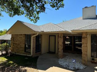 7806 Laver Ct #7806, Fort Worth, TX 76112