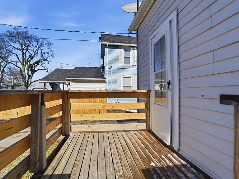 516 S Madriver St — Photo 30