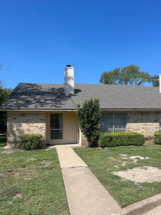 8325 El Cerrito Pl
