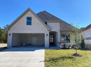 105 Fletcher Ridge Dr, Little Rock, AR 72223