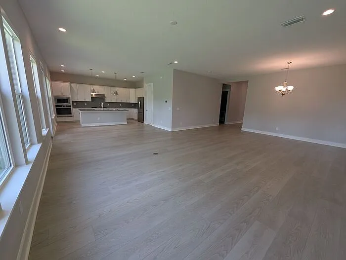 110 Oak Park Dr — Photo 10