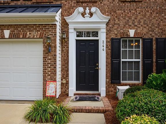 2nd image of 244 Horizon Cir