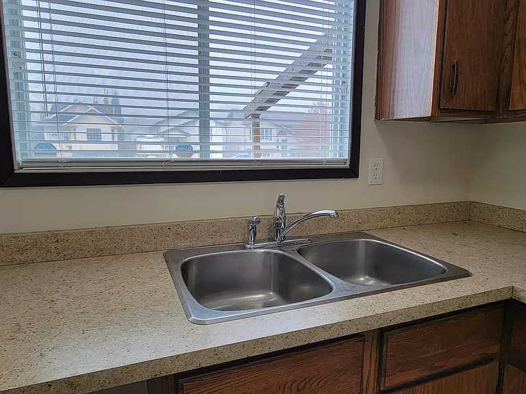 8109 95th St #8109 — Photo 2
