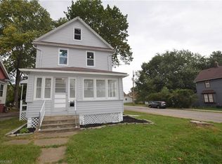 135 Oakwood St, Barberton, OH