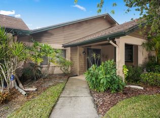 910 Sunridge Dr #D-5, Sarasota, FL 34234