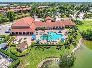 6645 Huntington Lakes Cir APT 204, Naples, FL 34119