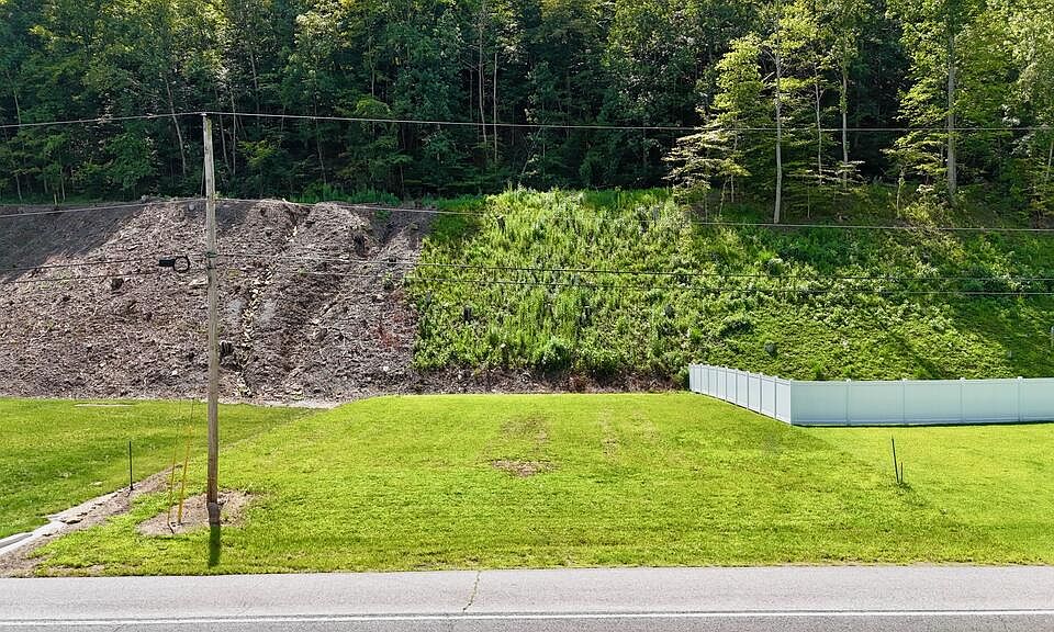 1st image of 699 Cedar Creek Rd