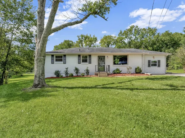 1203 Sussex Ct, Nashville, TN 37207