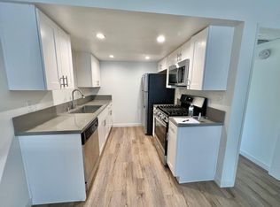 632 N Whitnall Hwy APT 202, Burbank, CA 91505