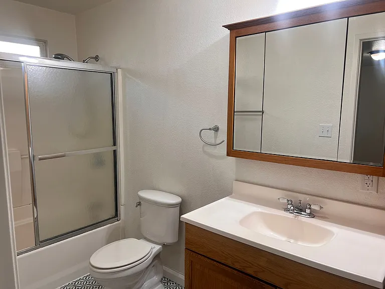 2910 Blue View St — Photo 7