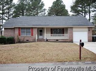 536 Blackbird Rd, Fayetteville, NC 28314