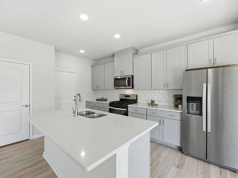 1071 Cherry Stem Rd — Photo 17