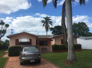 1427 Harding St, Hollywood, FL 33020