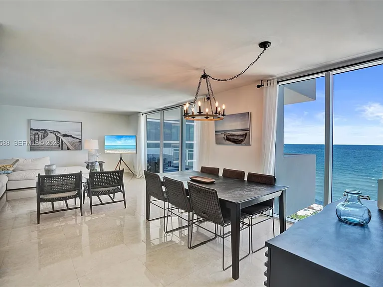 2030 S Ocean Dr #821 — Photo 24