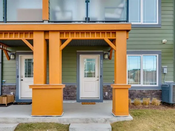 277 S Auburn Meadows Dr SE, Calgary, AB T3M 2S1