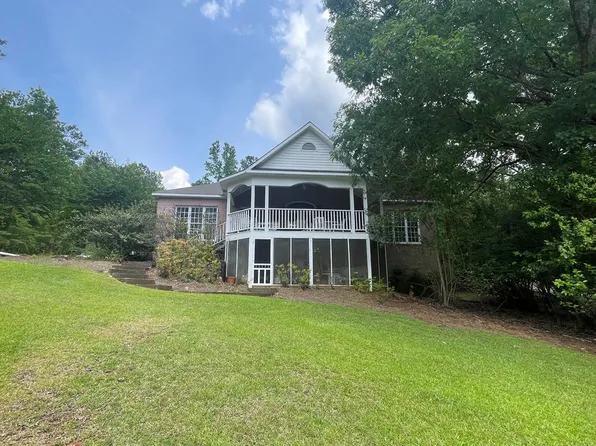 747 Manipines Rd, Hamilton, GA 31811