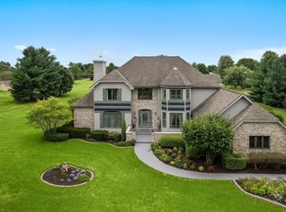 37W681 Cigrand Ct, Batavia, IL 60510