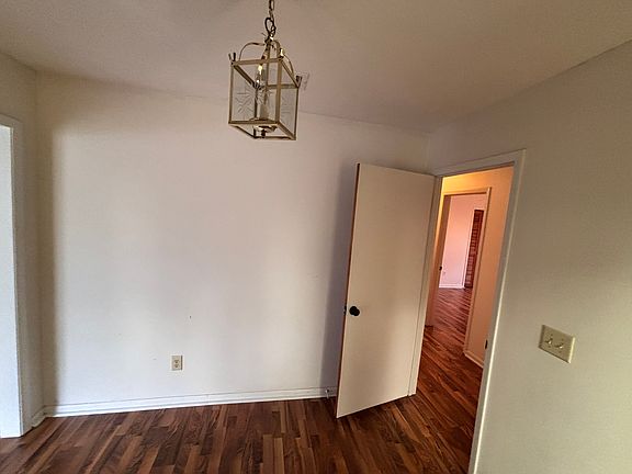 Large entryway leading to entertaining and sleeping areas.