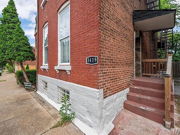 3rd image of 3419 Indiana Ave