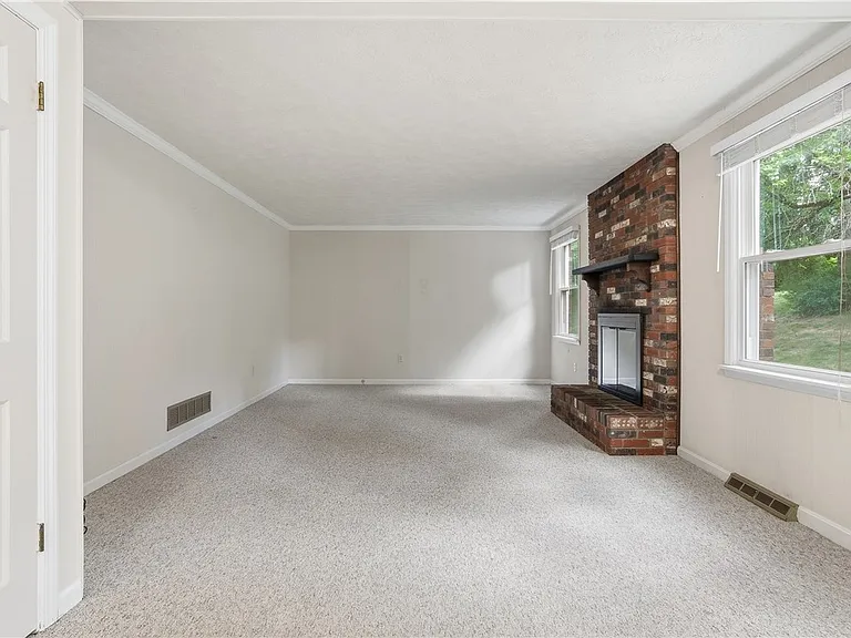1519 Hastings Mill Rd — Photo 13
