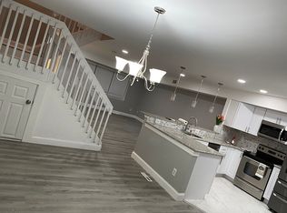 21 Oyster Bay Rd APT E, Absecon, NJ 08201