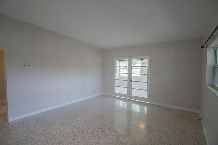 2 bed, 1.0 bath, 1150 sqft, $1,890 — Photo 4