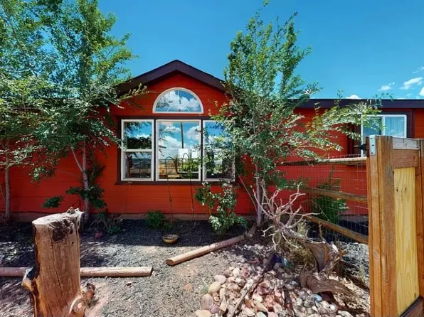 738 E Love Lake Dr, Taylor, AZ 85939