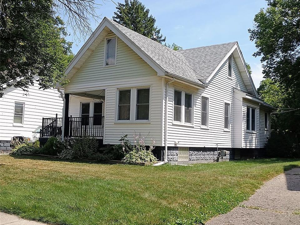 1st image of 23 Spokane Dr
